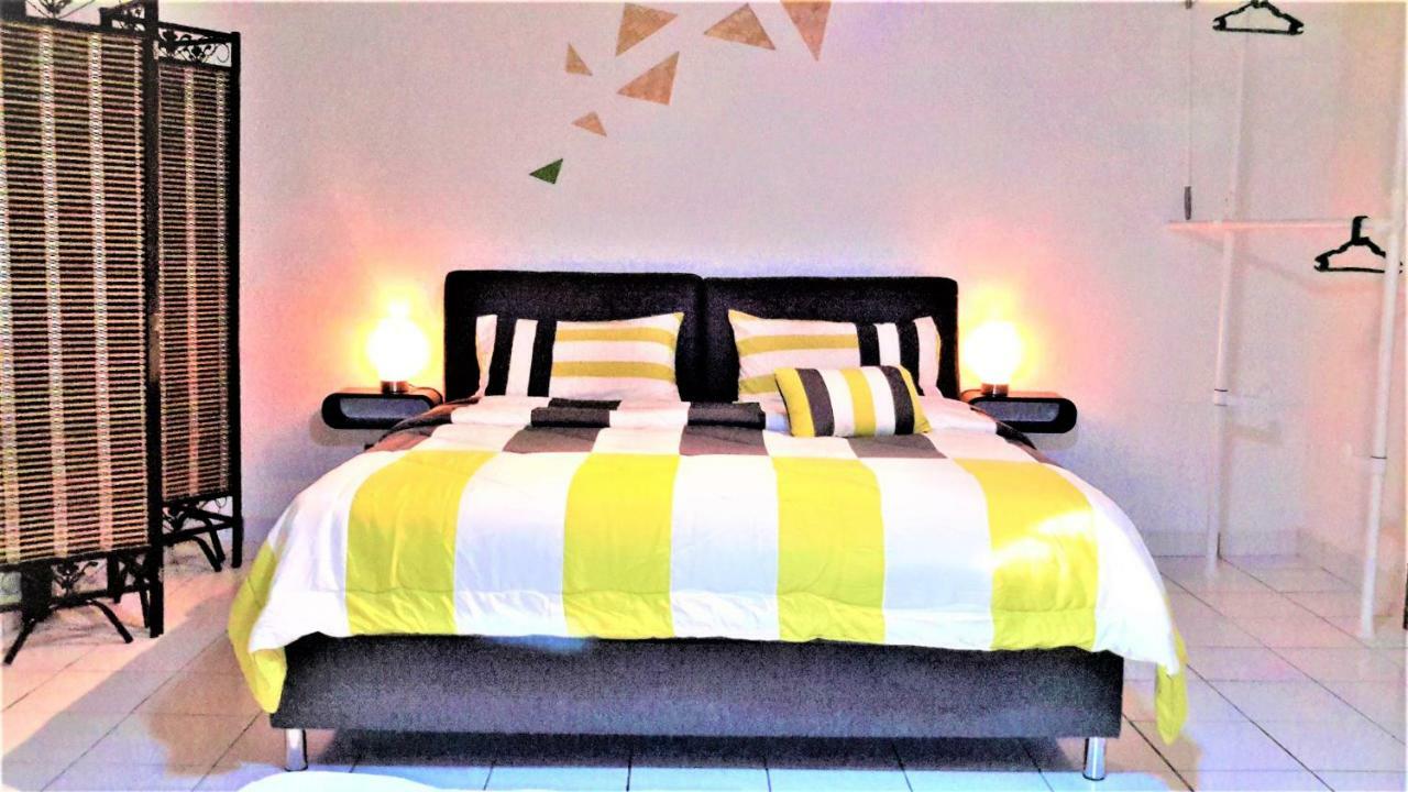 Sabandy House B&B Padang Mat Sirat Экстерьер фото